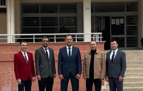 Eser Gültepe, Türk Eğitim- Sen İlçe Başkanlığı seçimlerinde adayız.