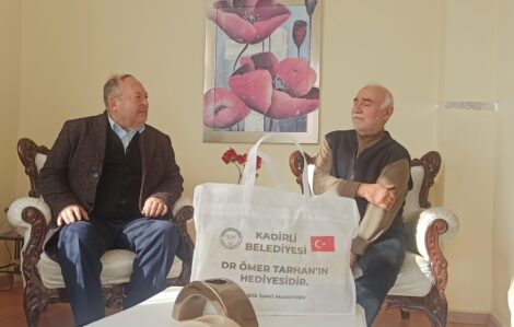 BAŞKAN TARHAN YAŞLILARIMIZI UNUTMUYORUZ