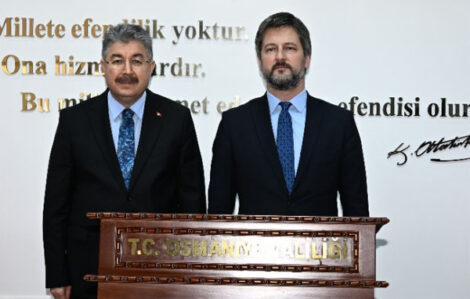 VİKTOR MATİS, VALİ YILMAZ’I ZİYARET ETTİ