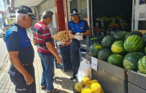 Zabıtadan fırın ve market denetimi